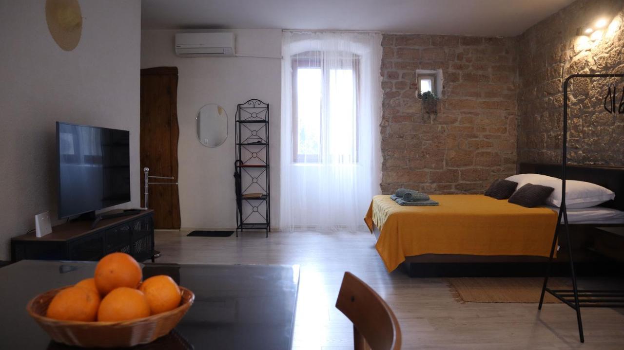 Orange Apartment Sibenik Bagian luar foto